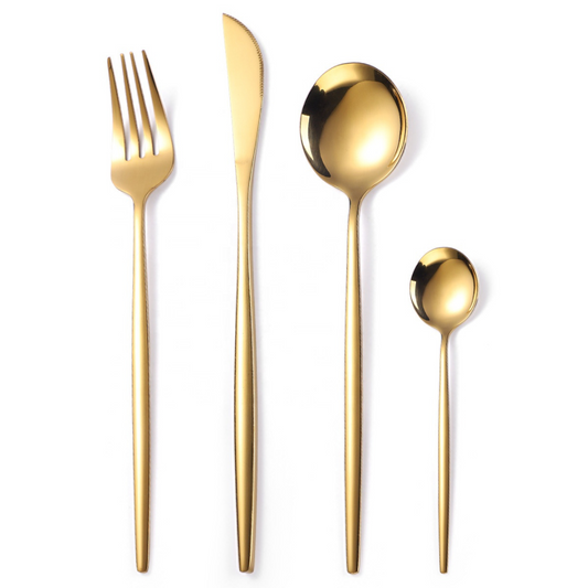 24-teiliges Besteckset in Gold aus Edelstahl 18/10 modernes Curve Design für 6 Personen auf weißem Hintergrund